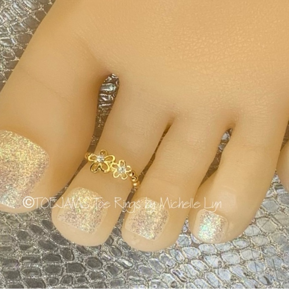 TOE RING TWO SISTERS FLOWERS Gold/Clear Crystals Stretch Elastic Beaded